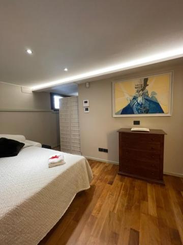 San Marco Apartment With Canal View Venesia Bagian luar foto